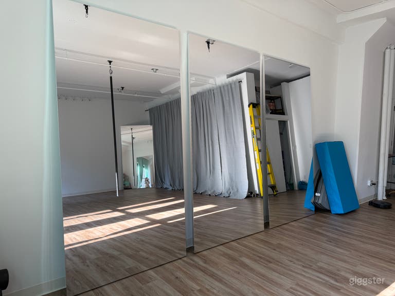  Bright & Elegant Pole & Aerial Studio for Rent 
