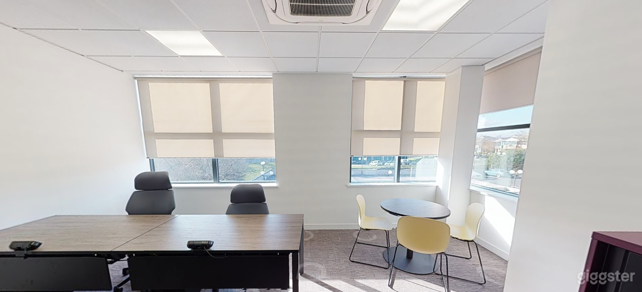 First Floor Office Space for Sessions  Photo 2