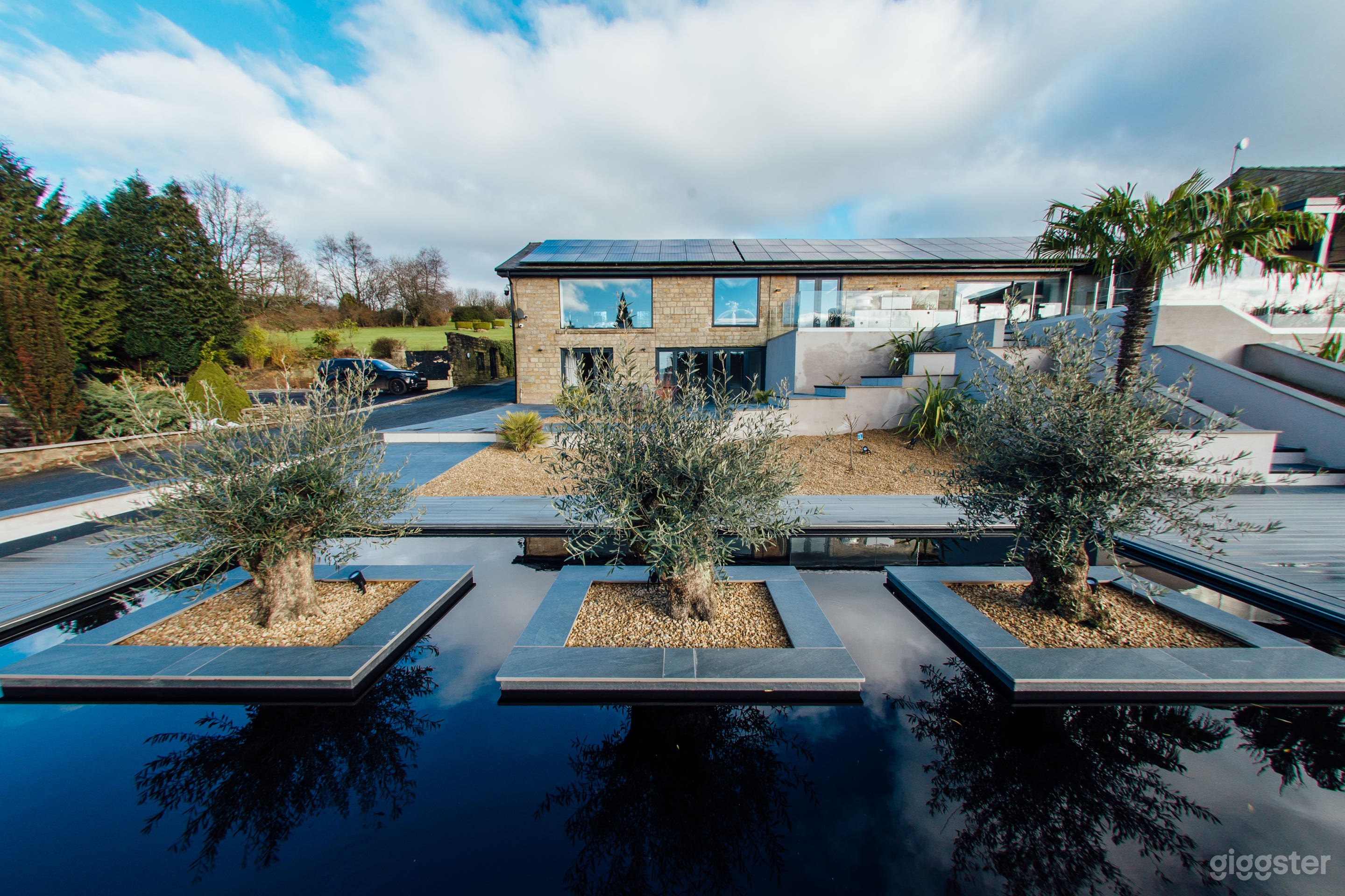 Luxury Farm Countryside Estate Greater Manchester Photo 3