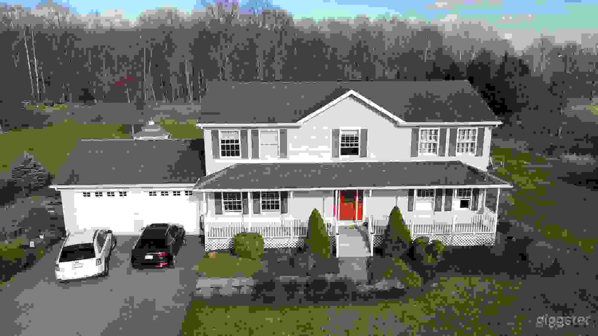 Drone shot of front of house 