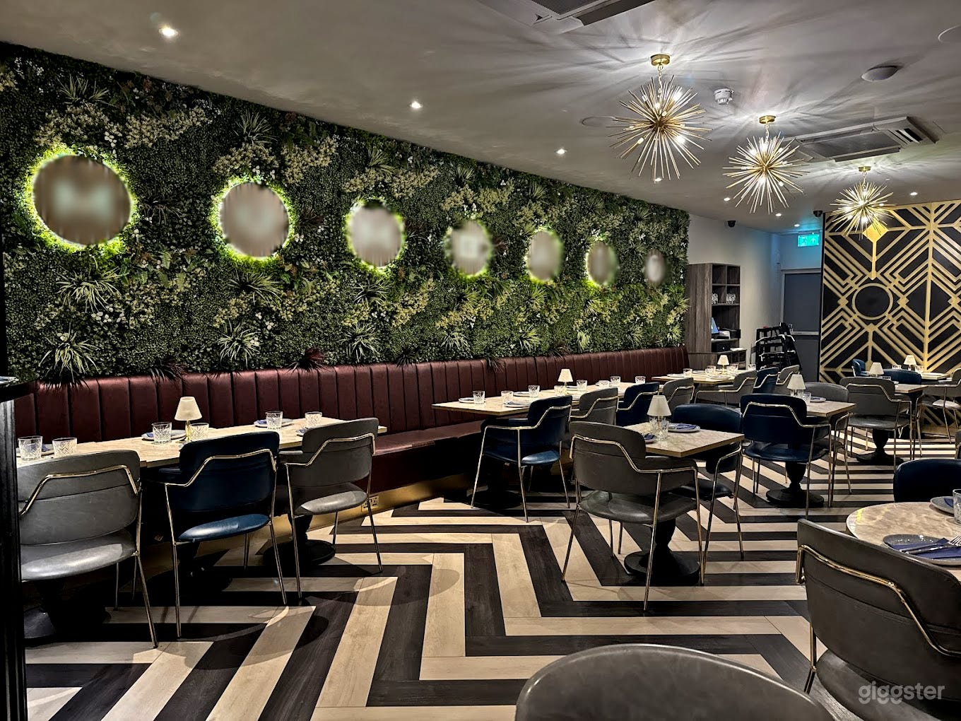 Stylish Indian Restaurant for Exclusive Hire Photo 2