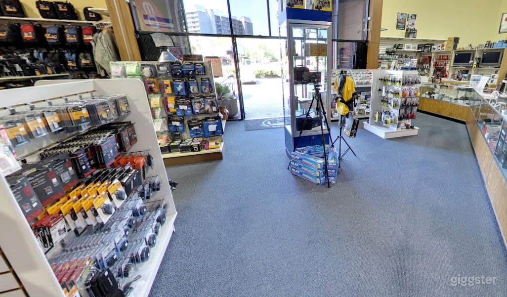 Beautiful Brick-Layered Camera Store Photo 4