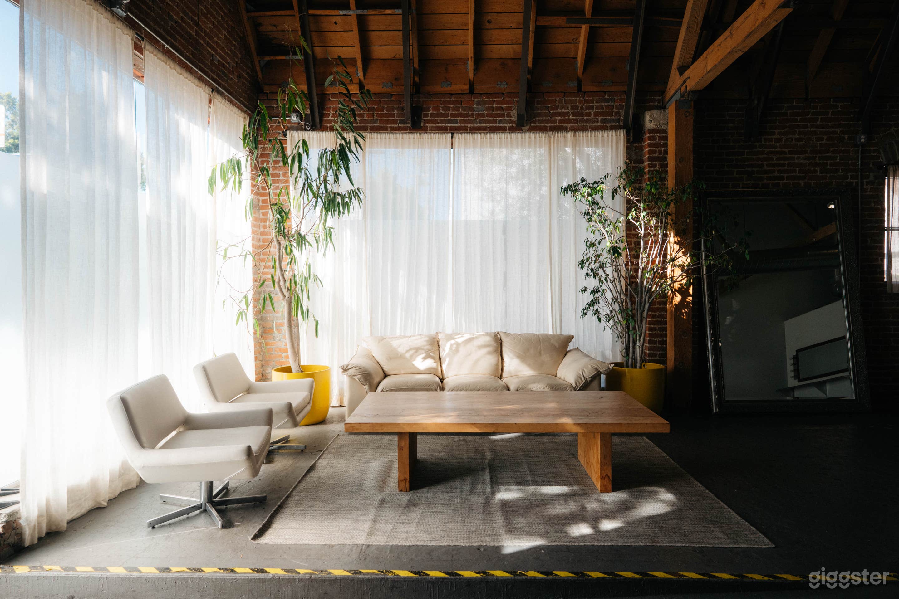 Renovated Church Venue - Photo/Party/Events + Natural Light Photo 2