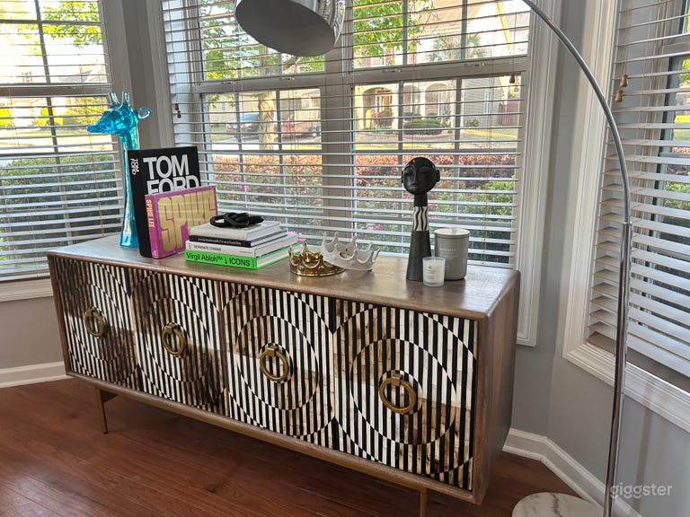  Modern Artsy Atlanta Home 