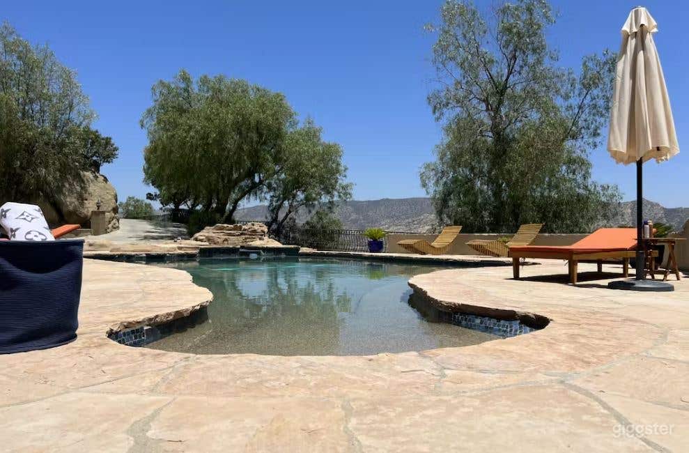 Fancy Mountain Top Pool Private Resort Photo 3