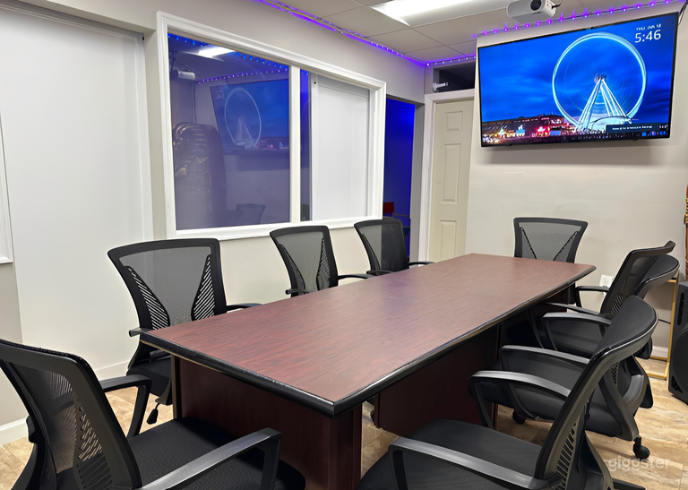 Modern Conference Room with LED Lighting & Large Screen 