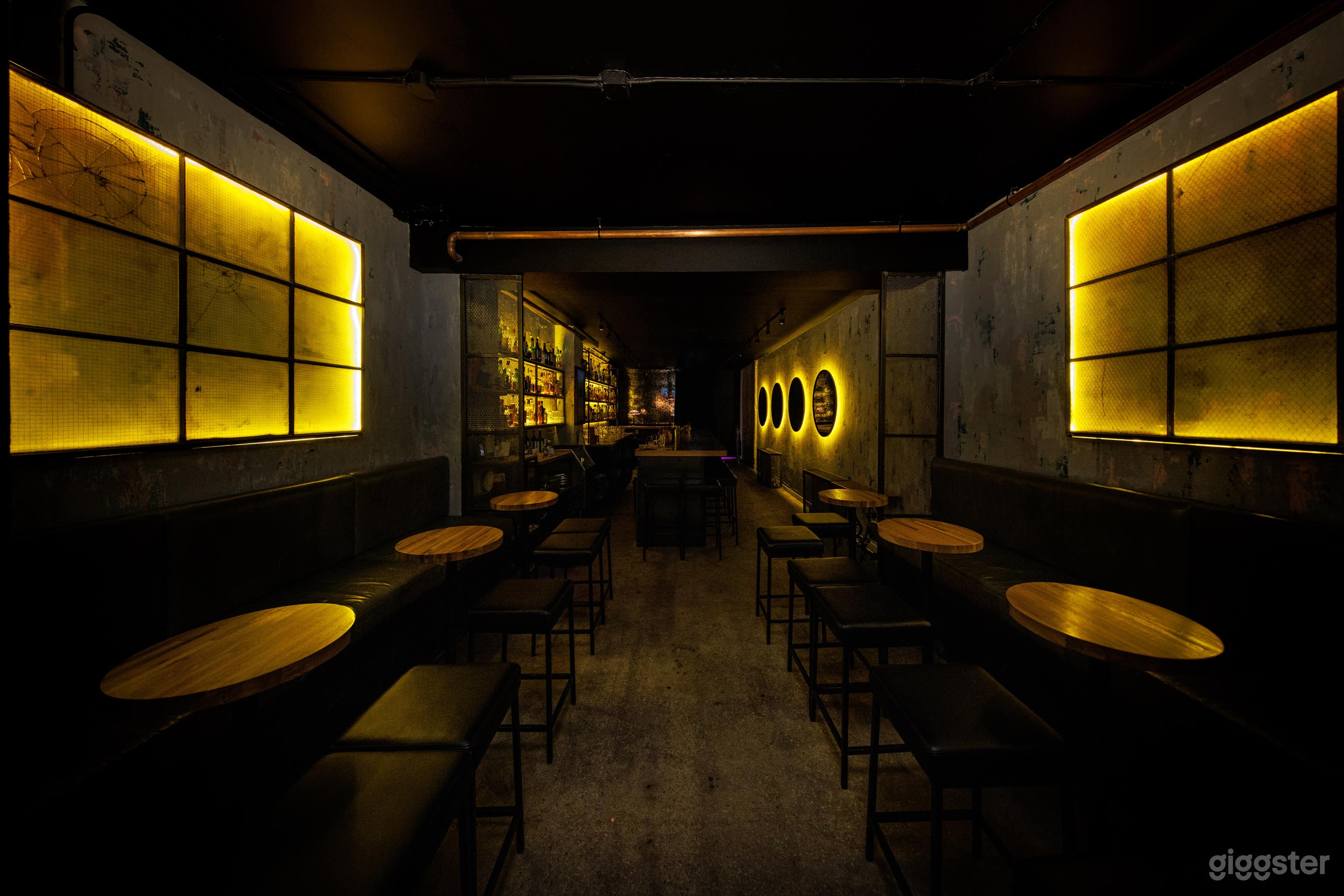 Industrial Cocktail Bar, Sleek Gallery Space and Speakeasy Photo 2