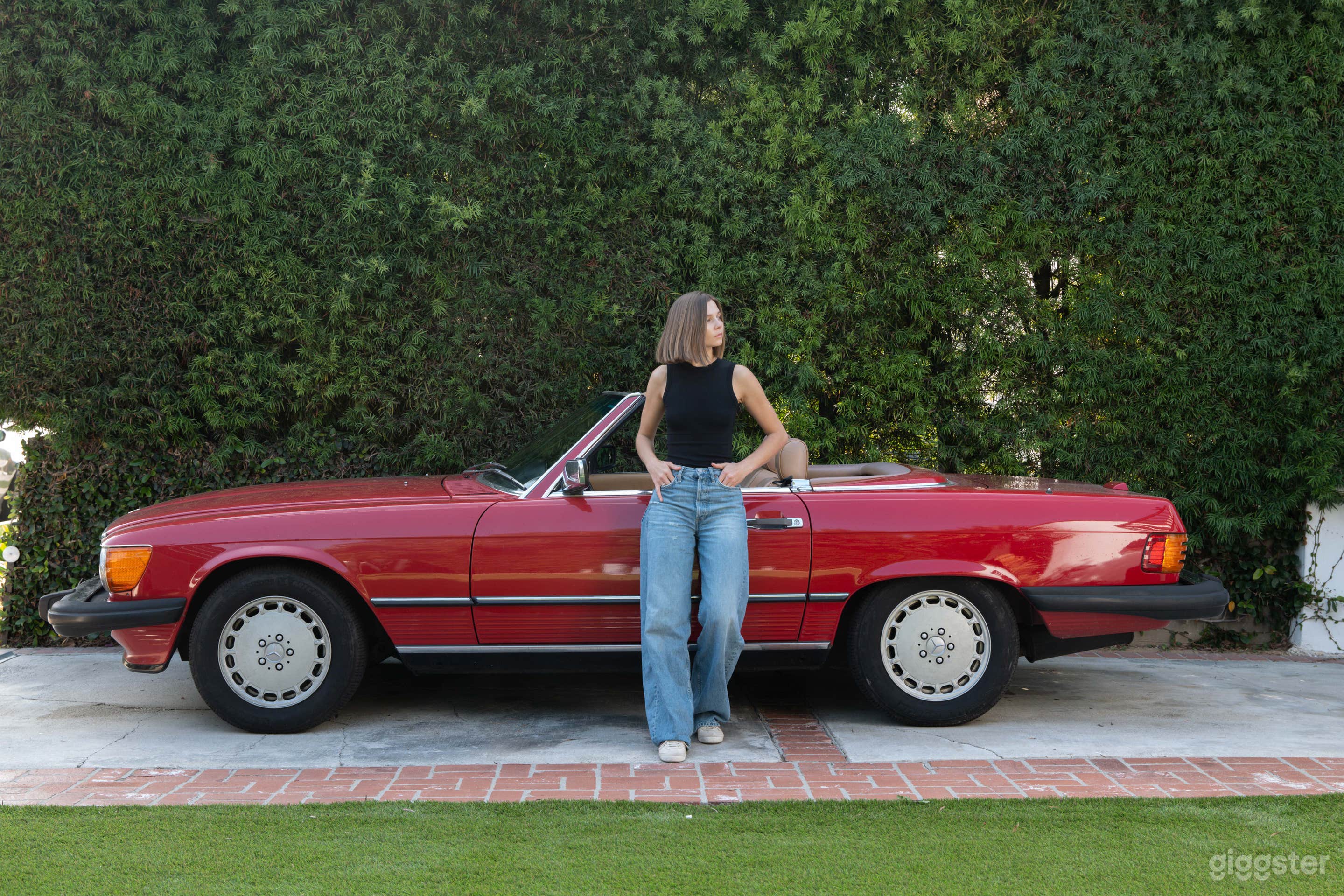 1987 Mercedes Benz 560 SL - Excellent Condition Photo 1