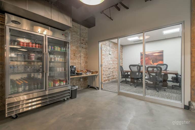  Conference Room for 11 