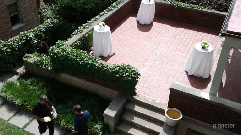  Jardin supérieur historique & terrasse 
