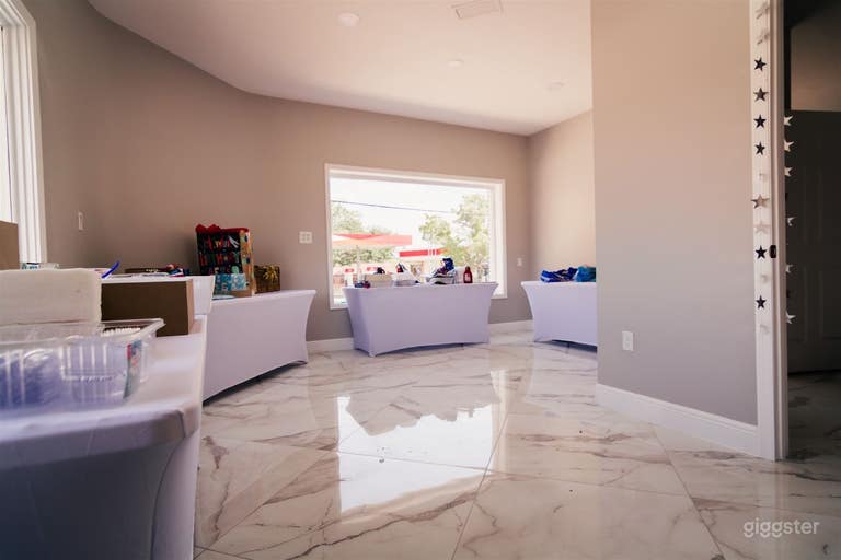  Intimate Boutique Event Venue in Clearwater 