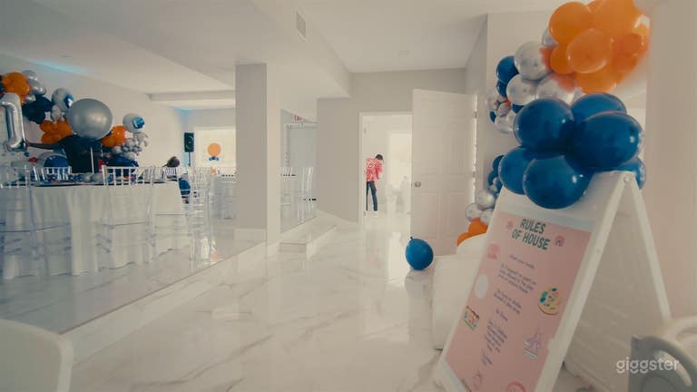  Intimate Boutique Event Venue in Clearwater 