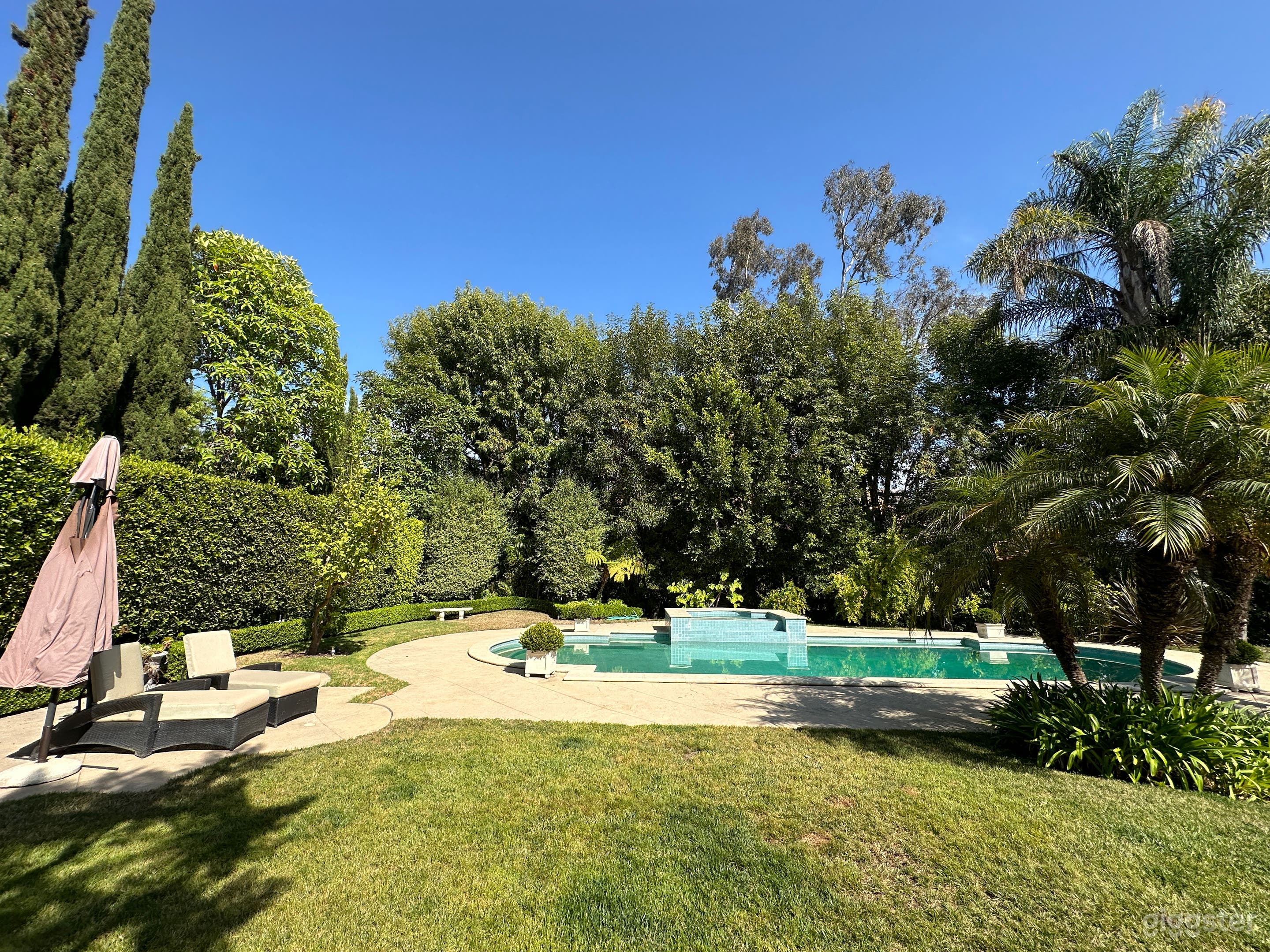 French Style Home with Beautiful Backyard in Brentwood Hills Photo 2