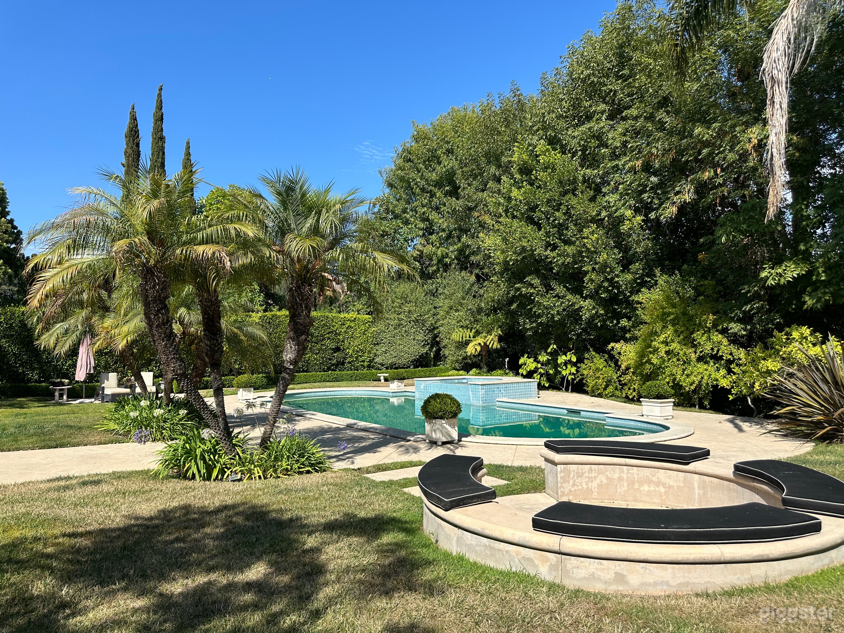 French Style Home with Beautiful Backyard in Brentwood Hills Photo 4