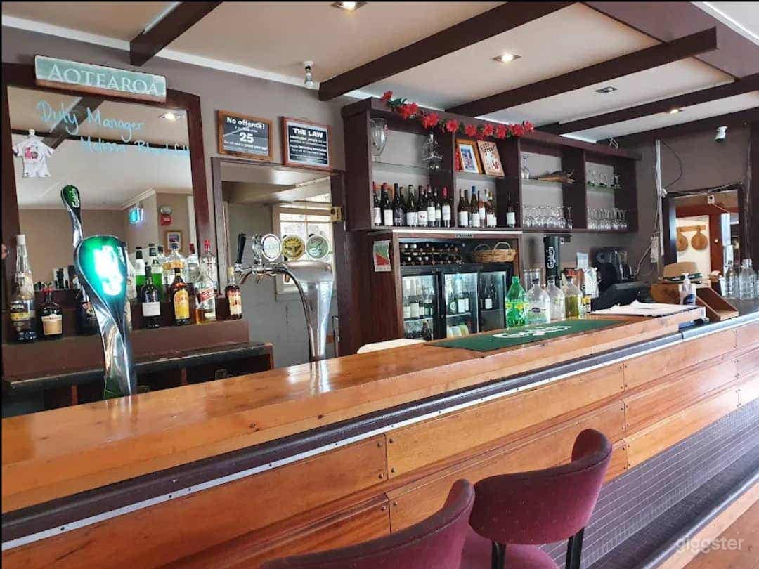 A Tavern with Unmatched Stunning View Photo 3