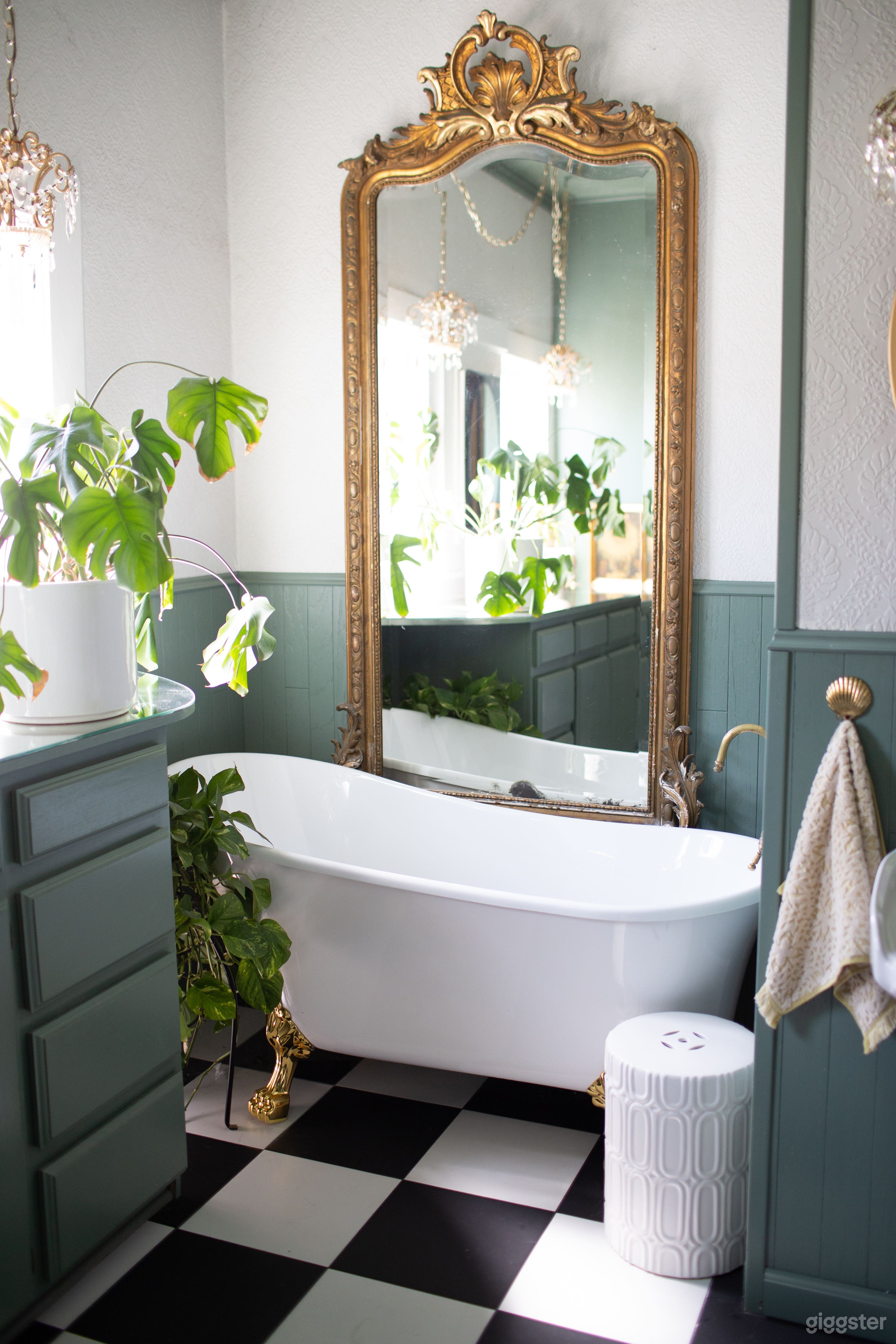 1903 Victorian Home Photo 3