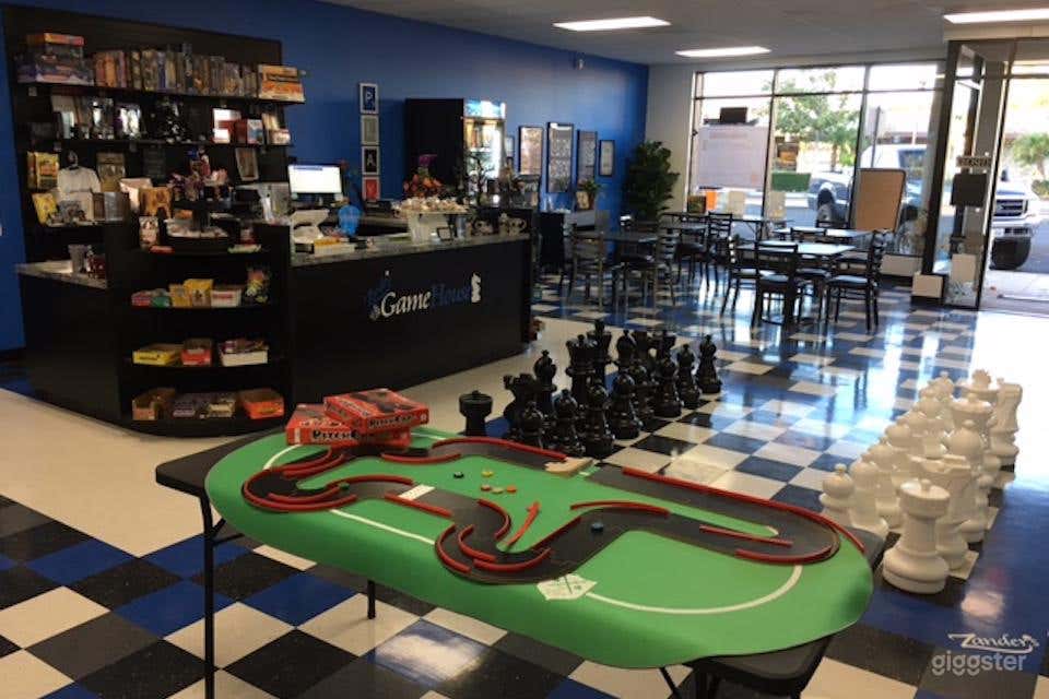 A Welcoming Event &amp; Gaming Venue in Camarillo Photo 1