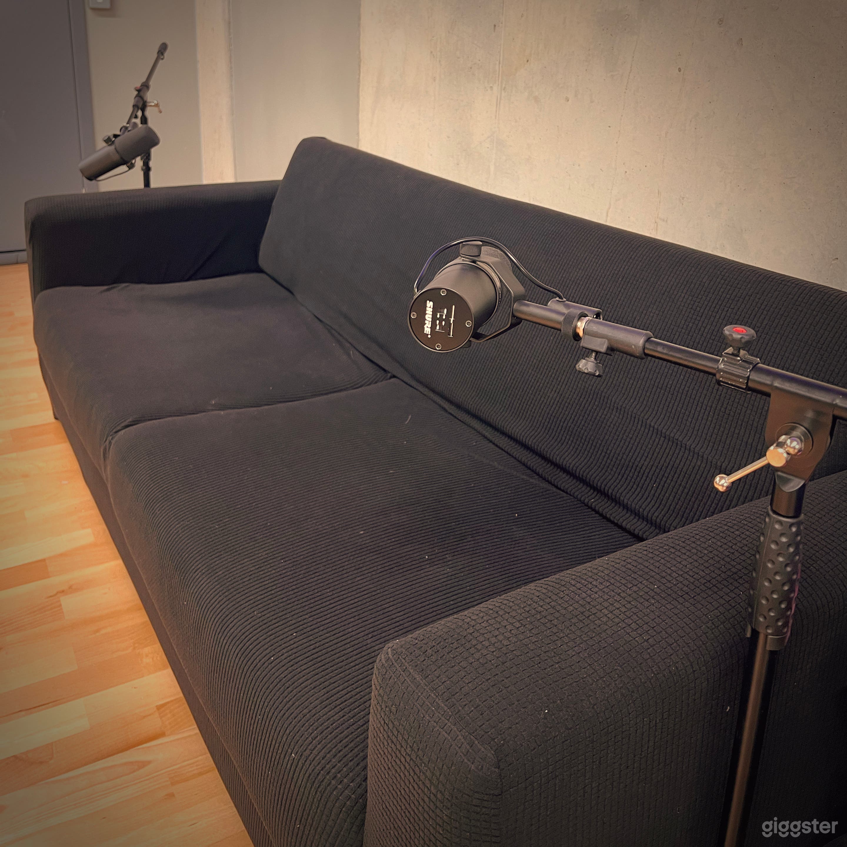 Professional Podcast Studio in East London Photo 2