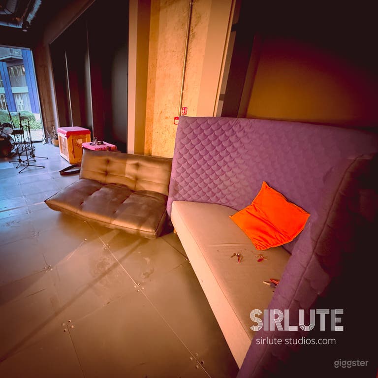  Professional Podcast Studio in East London 