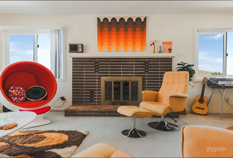  Mid Century 1970’s Retro Time Capsule Home 