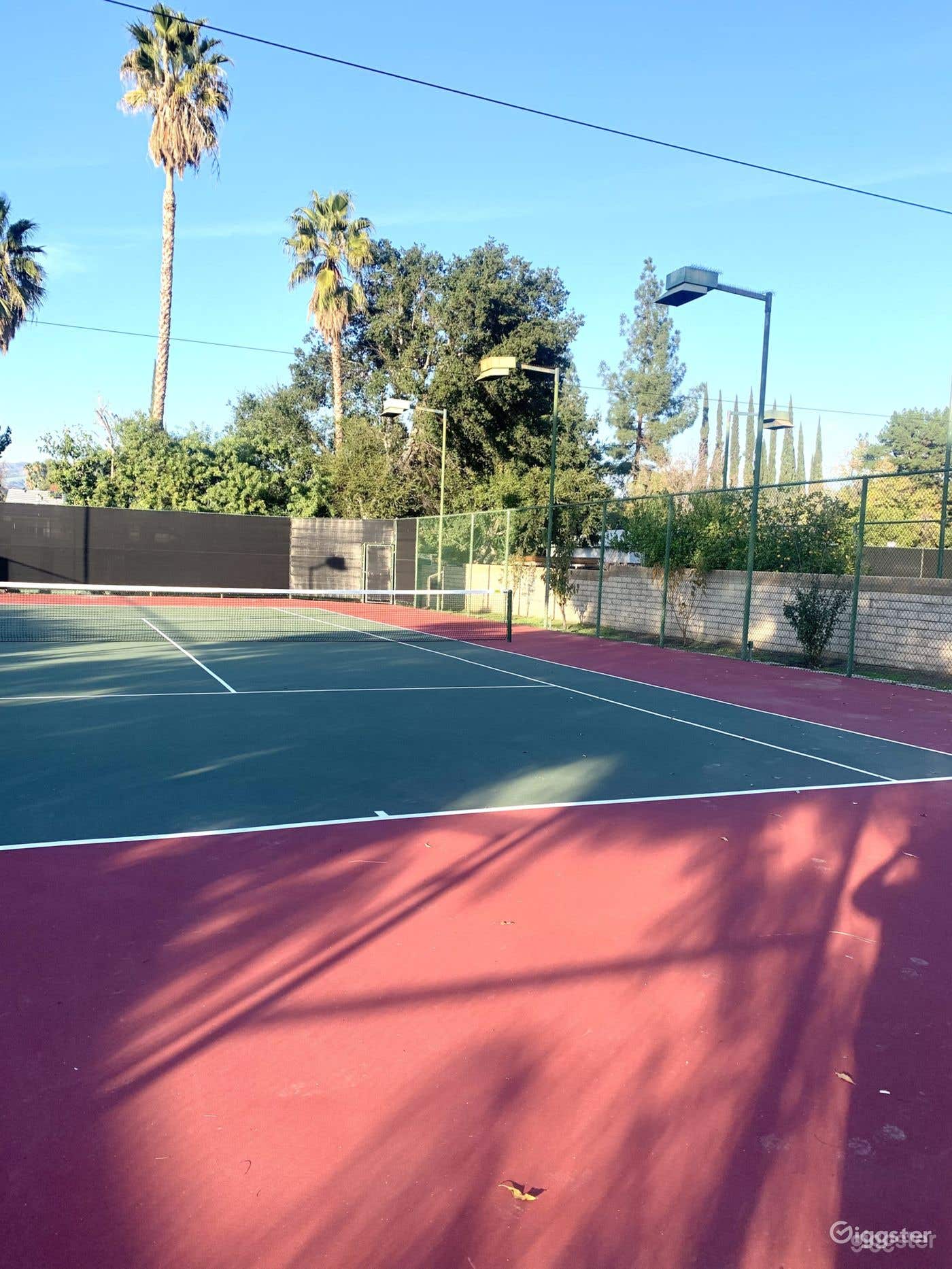 Ranch-Style Property | Private Tennis Court Photo 3