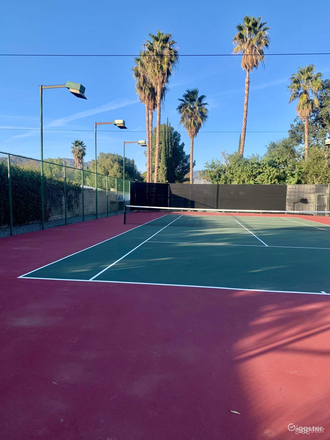 Ranch-Style Property | Private Tennis Court Photo 1