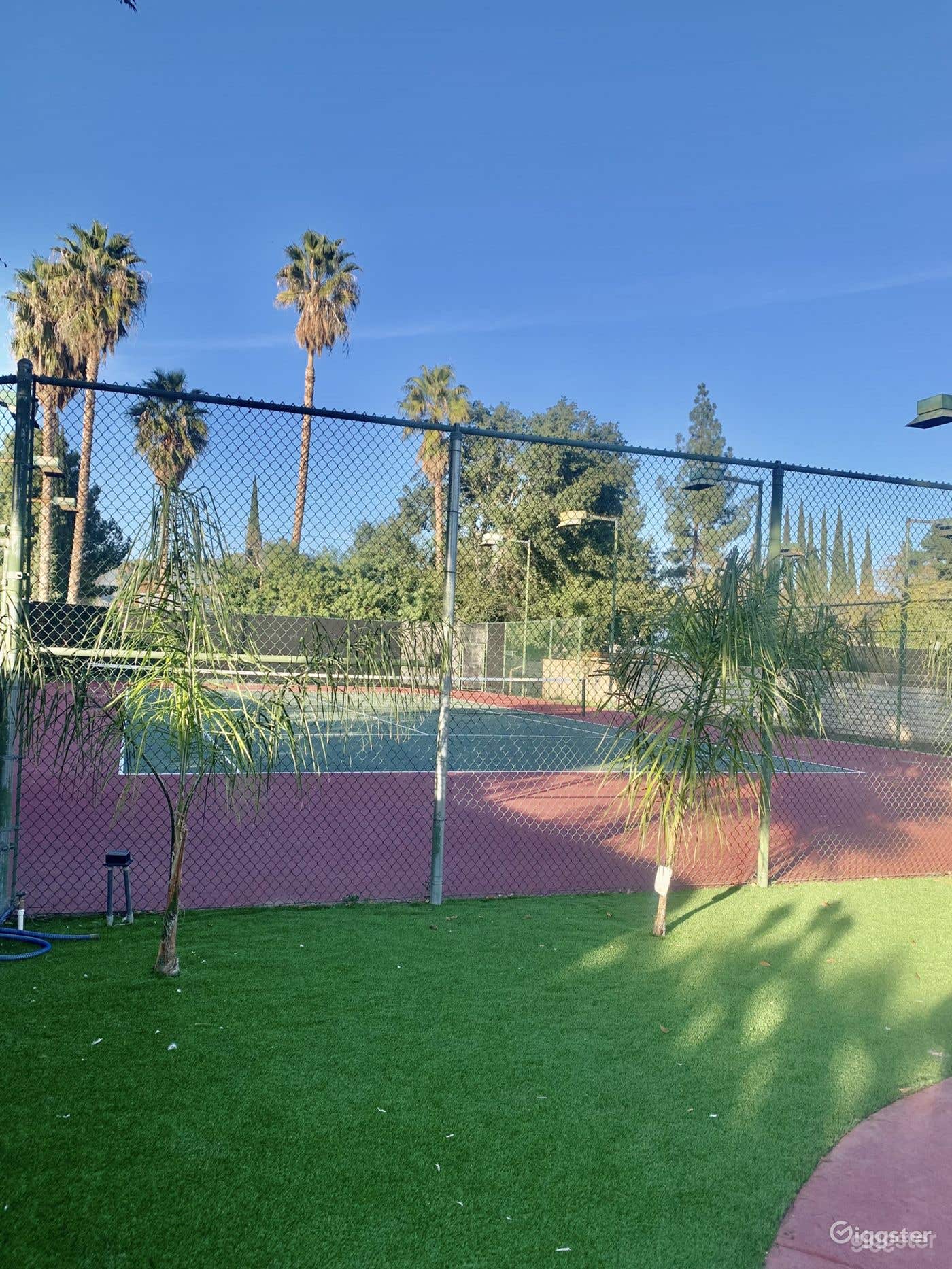 Ranch-Style Property | Private Tennis Court Photo 2