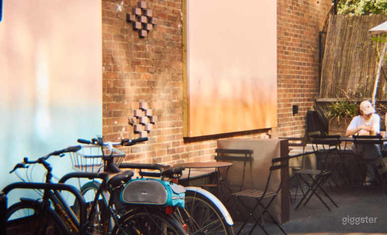  Outdoor Coffee Courtyard  