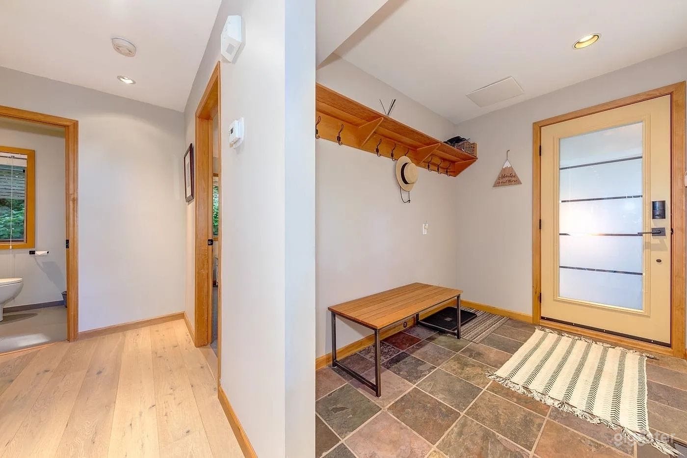 Bright Chalet with Mountain Views Photo 4