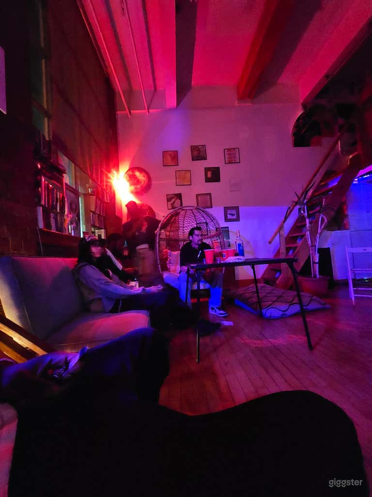  House Party Apartment DJ Collective Twitch Streaming Loft 