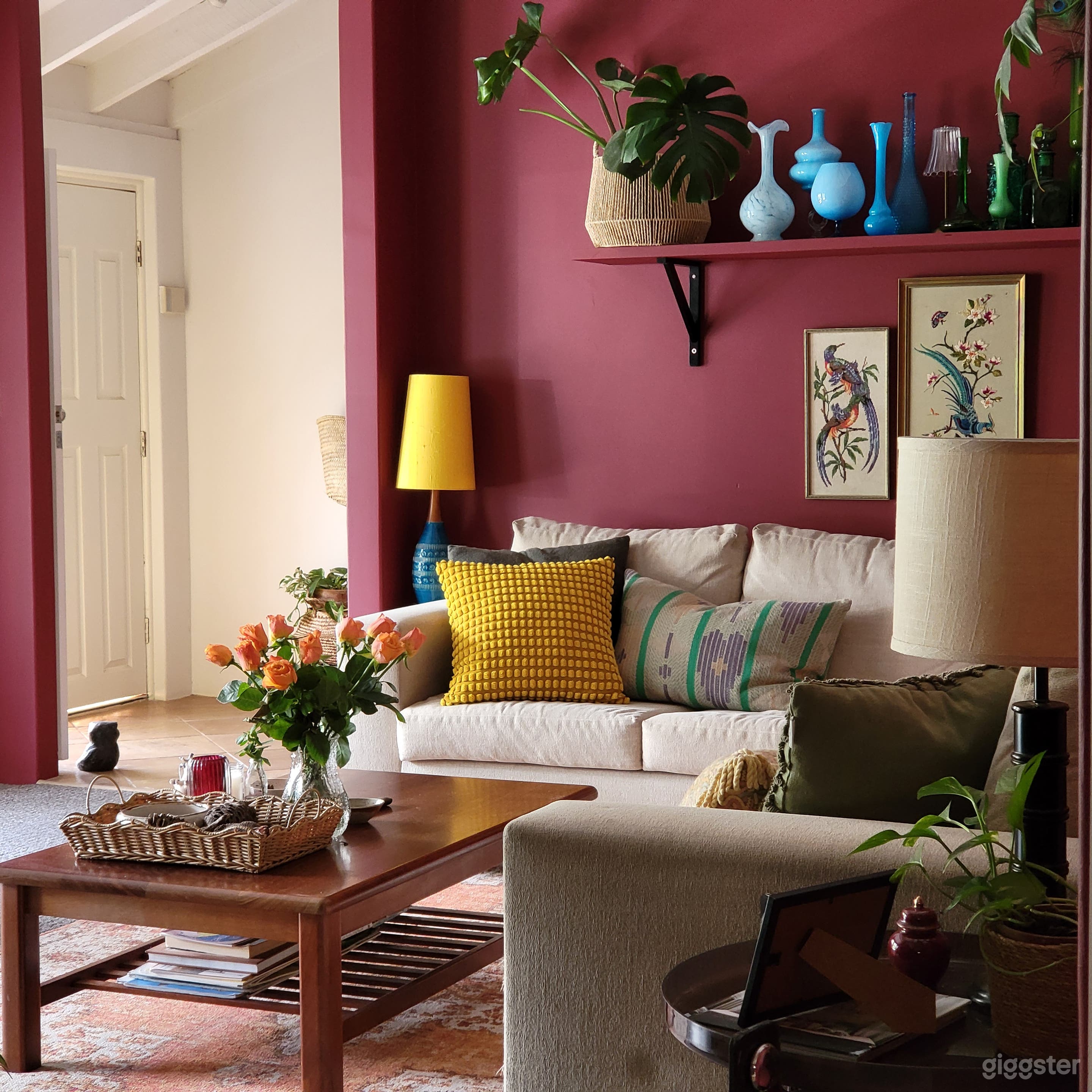 Retro Delight Photo 2