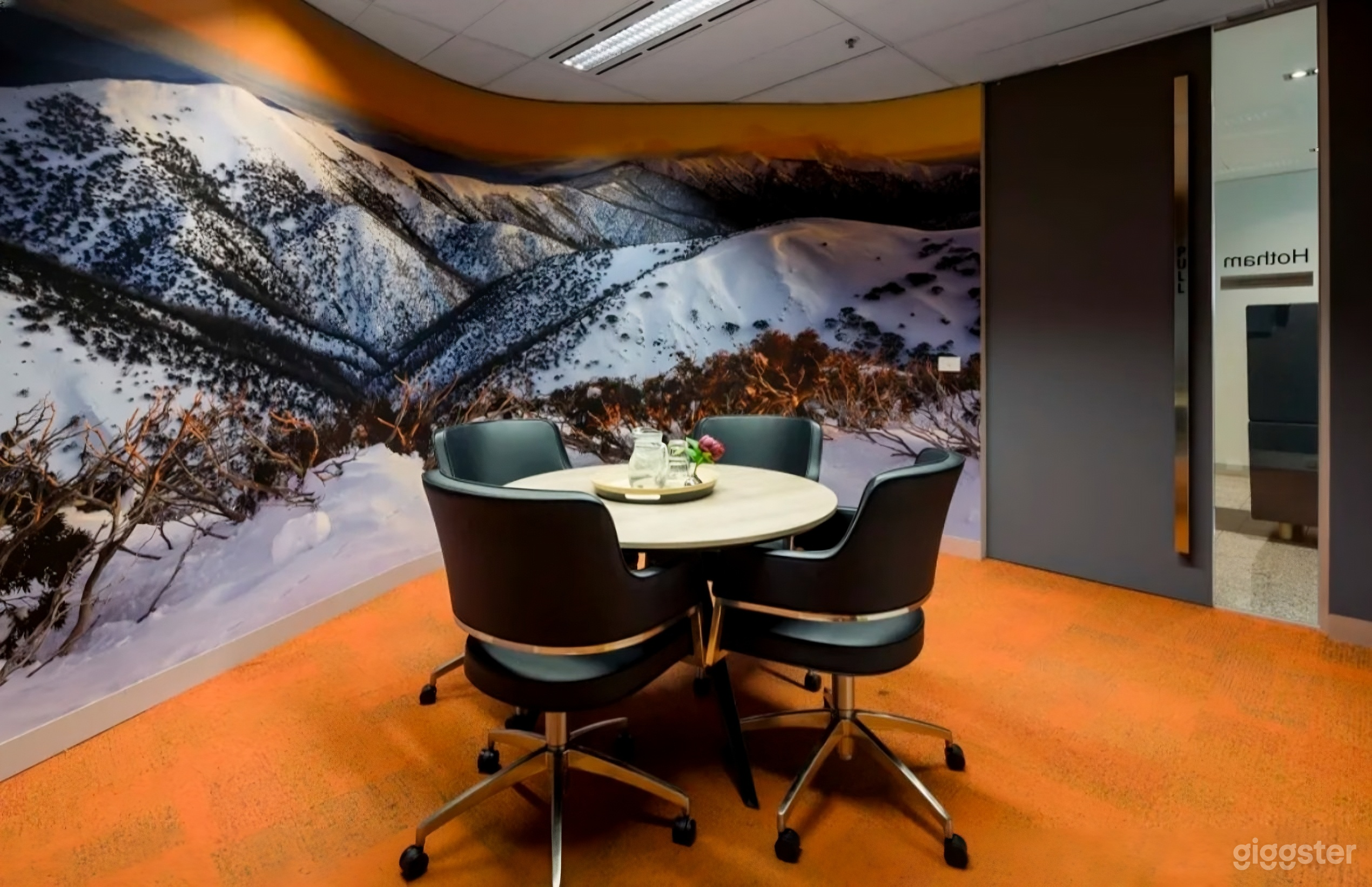 Hotham I Meeting Room for 4 person Photo 1