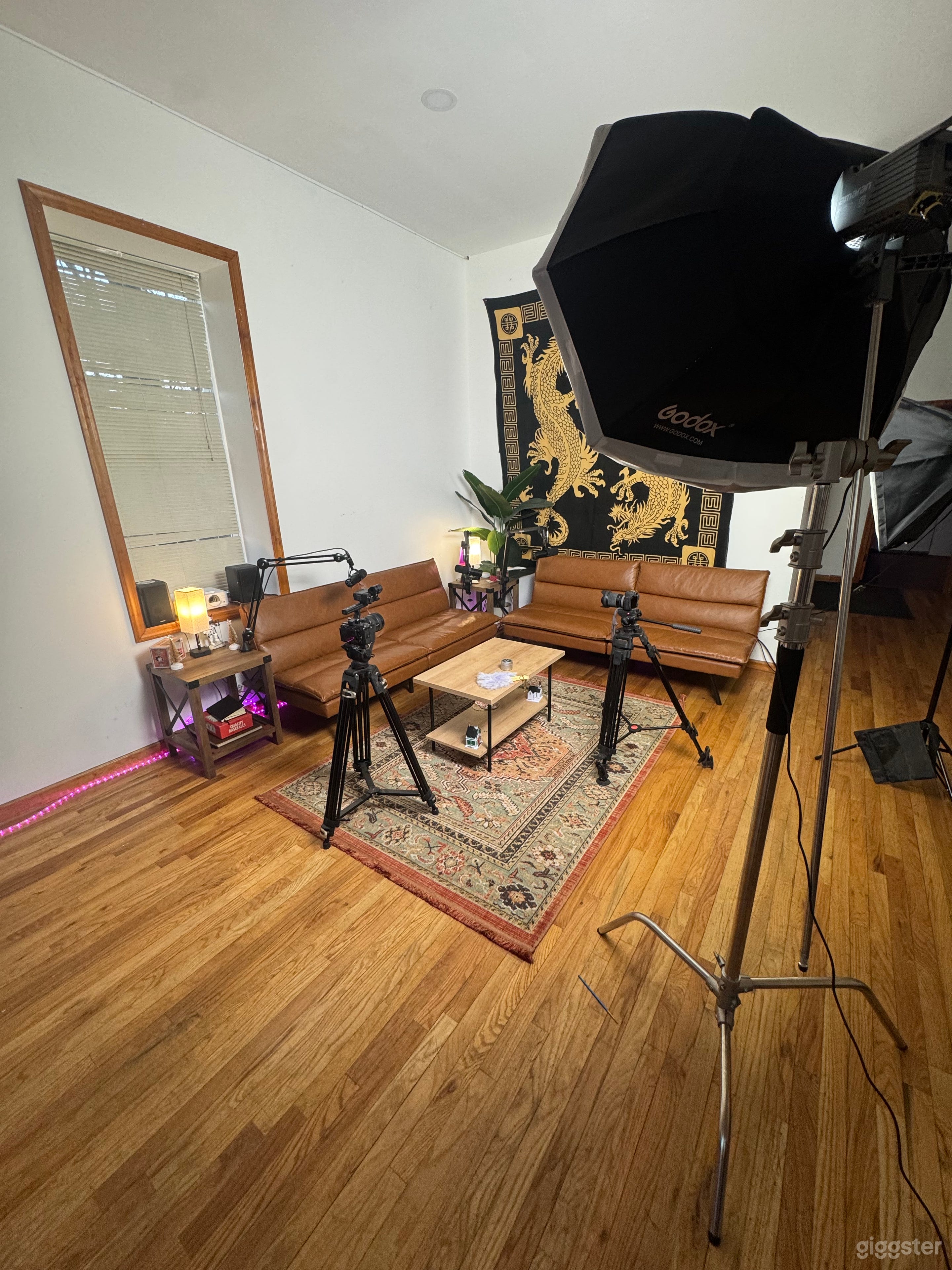 Historic Downtown Studio–Podcast & Recording Ready Photo 1