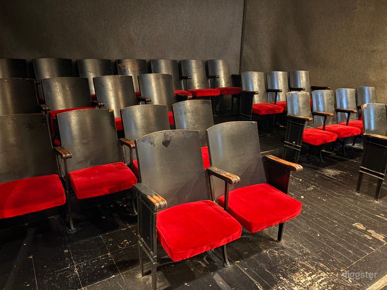  Studio C - Theater Space in North Hollywood 