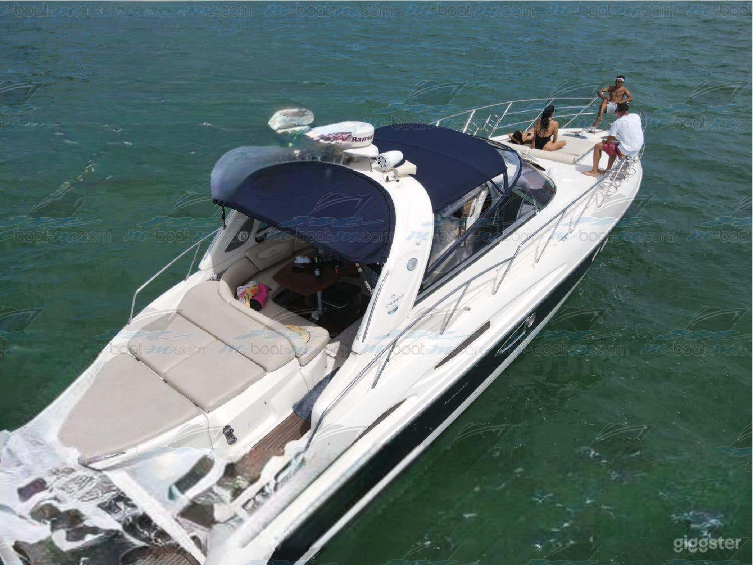 50' Cranchi Yacht Photo 3