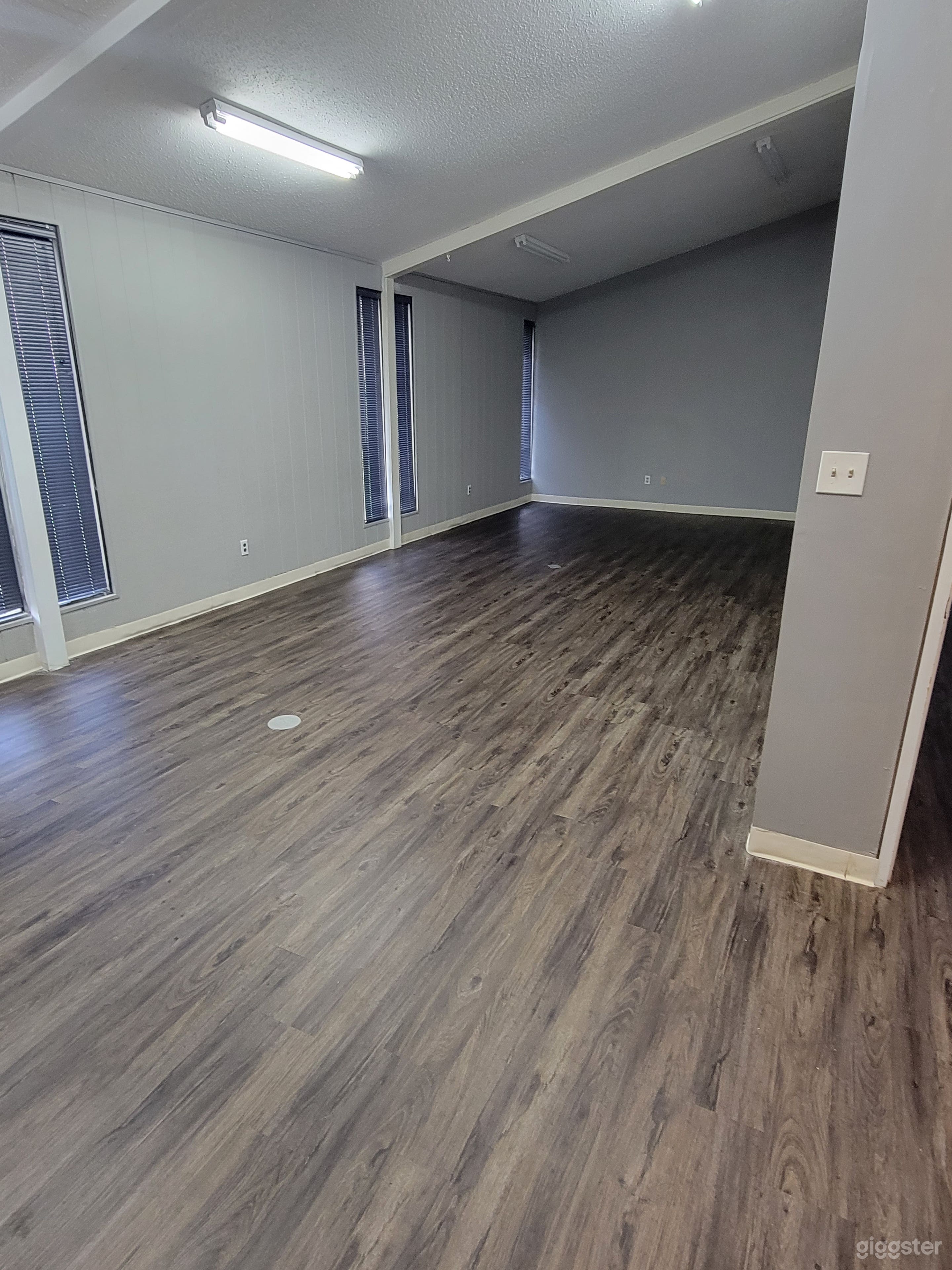 Dance/Yoga Studio Available Photo 4