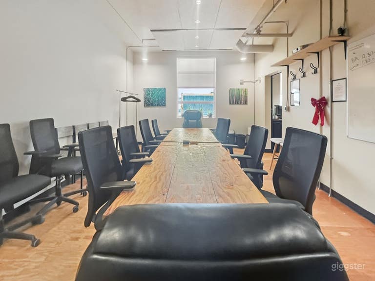  Spacious Boardroom 