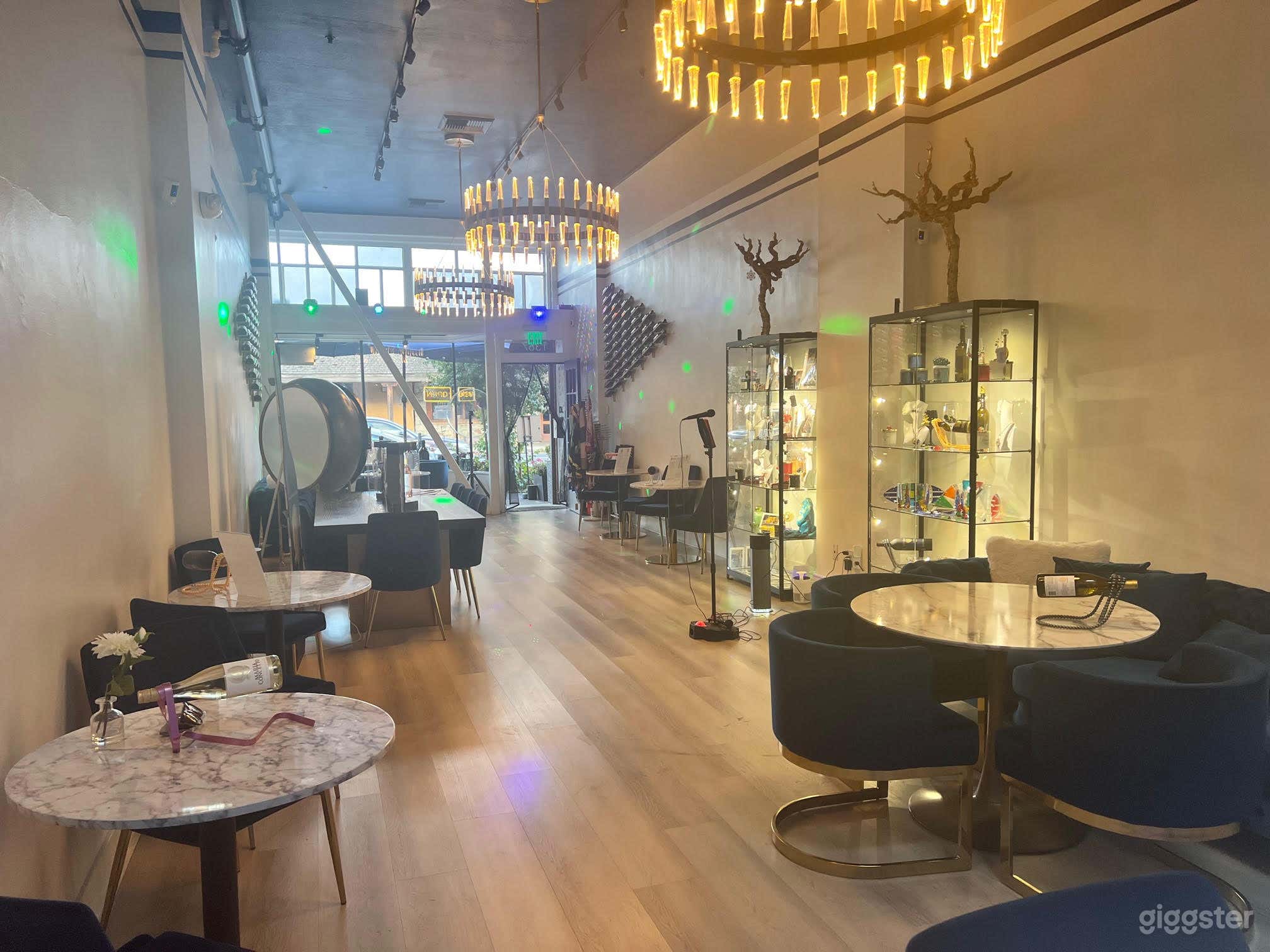 Welcome to Maria Concetto Winery Tasting Salon: a luxurious 1,000 sq ft venue with a modern, elegant interior. Accommodating up to 35 indoors and 6 outdoors. Perfect for various events, it ensures a memorable, unique experience.