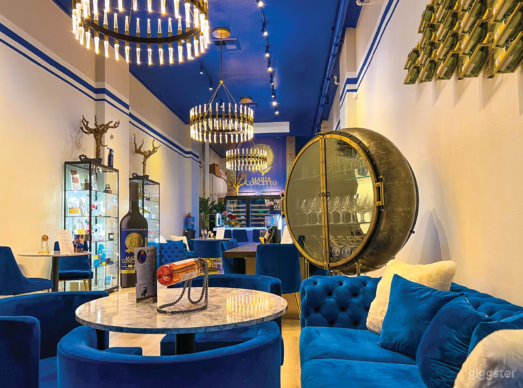 Modern Wine Tasting Salon in Calistoga Photo 1