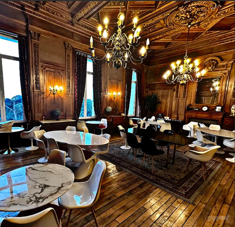  Elegant & Versatile Restaurant 