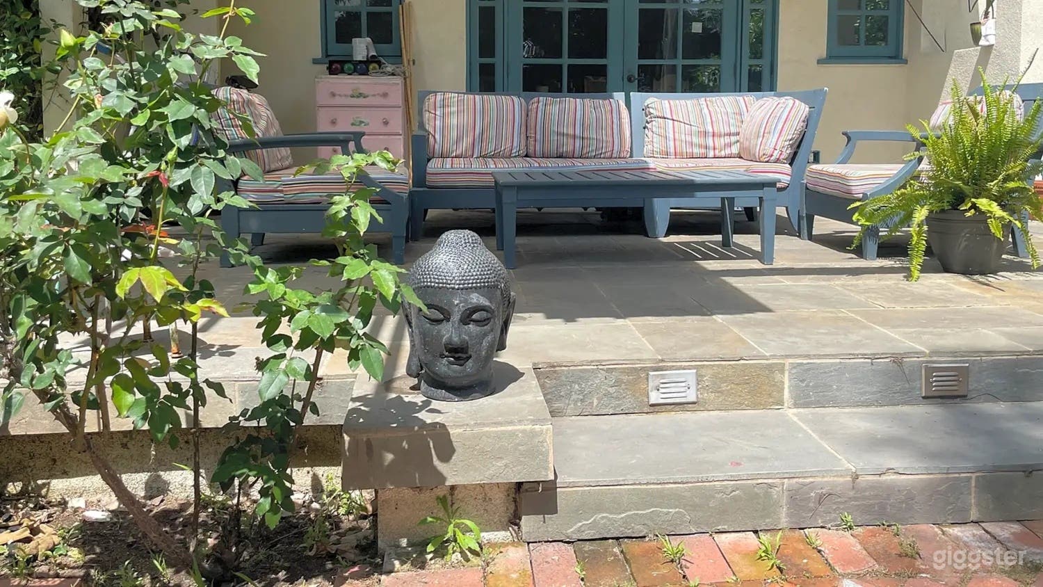 Lush Vintage Backyard Photo 2