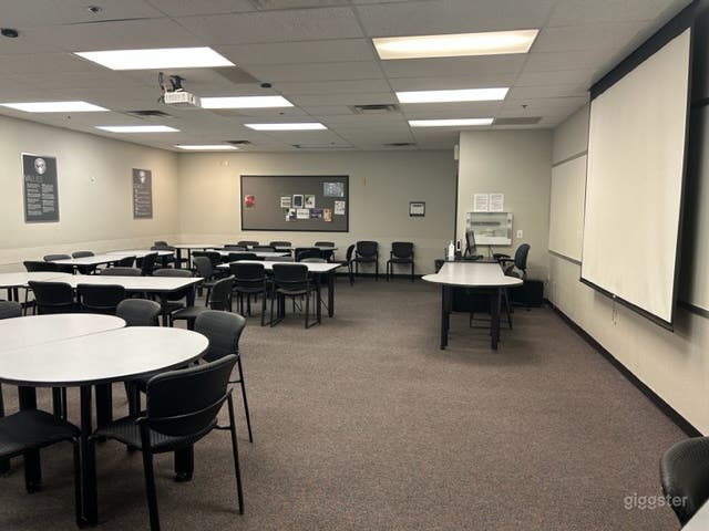 Large Classroom with 40 to 50 Seating Capacity Photo 1