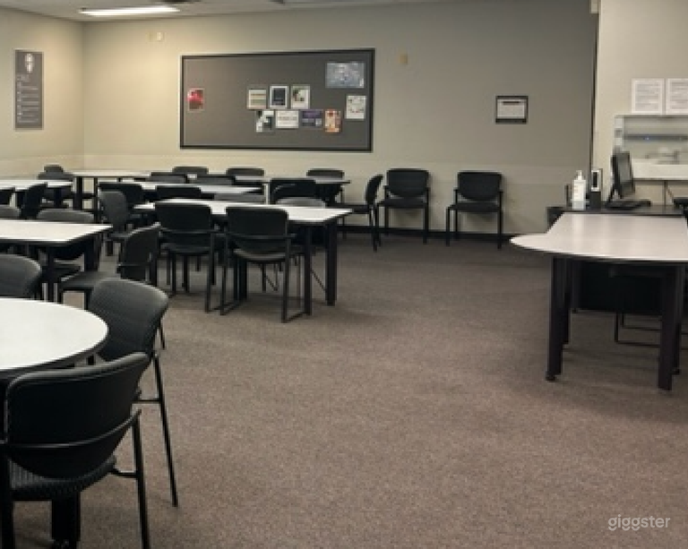 Large Classroom with 40 to 50 Seating Capacity 
