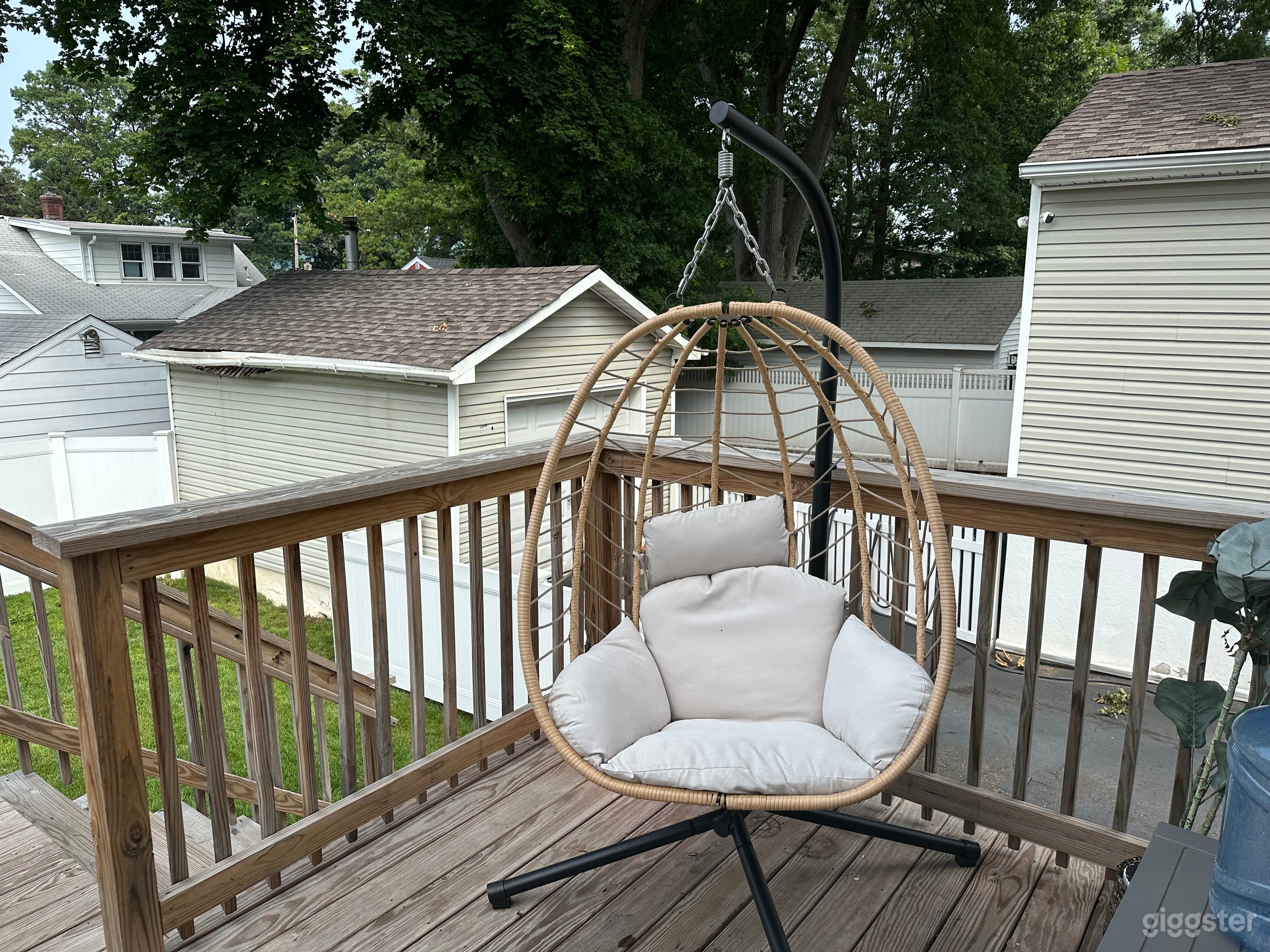 Bright Prestine White Brand New Remodeled Home Photo 2