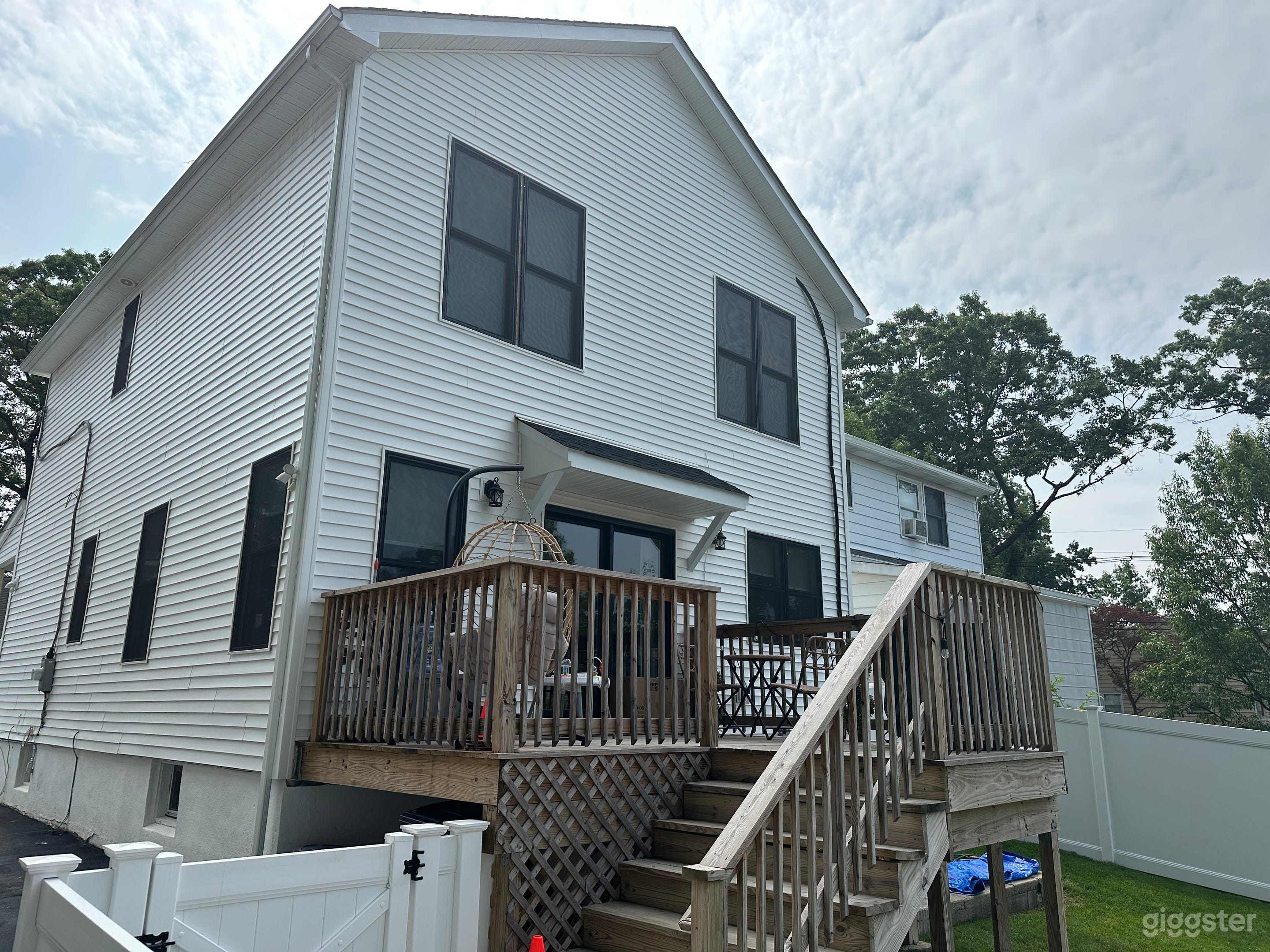 Bright Prestine White Brand New Remodeled Home Photo 3