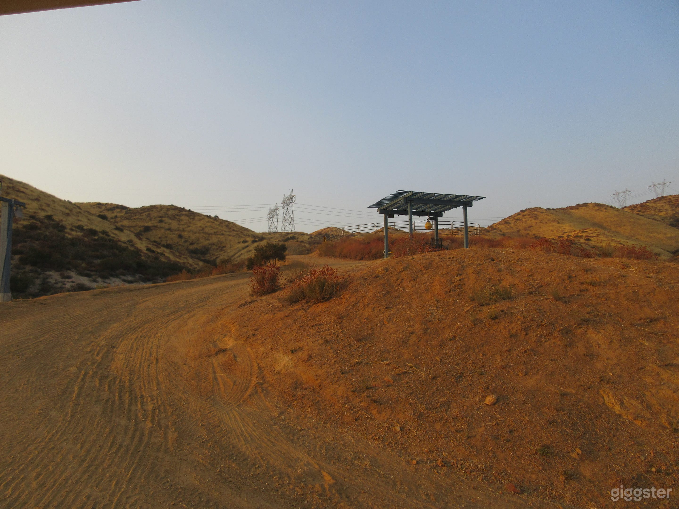 Beautiful scenic Ranch Photo 3