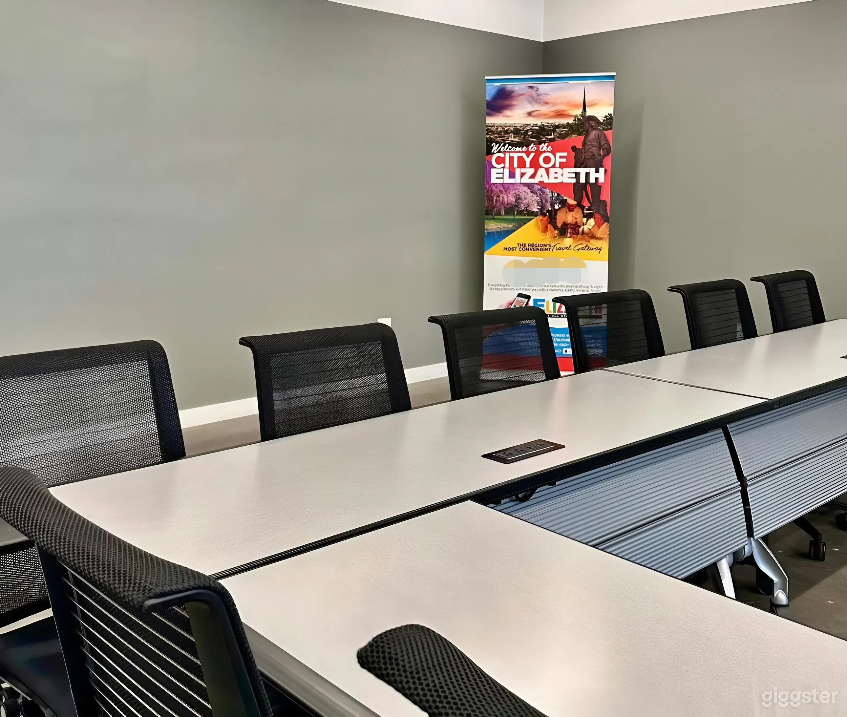 Classroom-Style Training Room - Conference Room C Photo 3