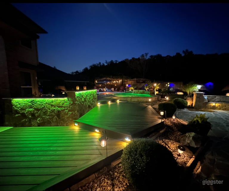  Hill County Getaway Resort and Studio 