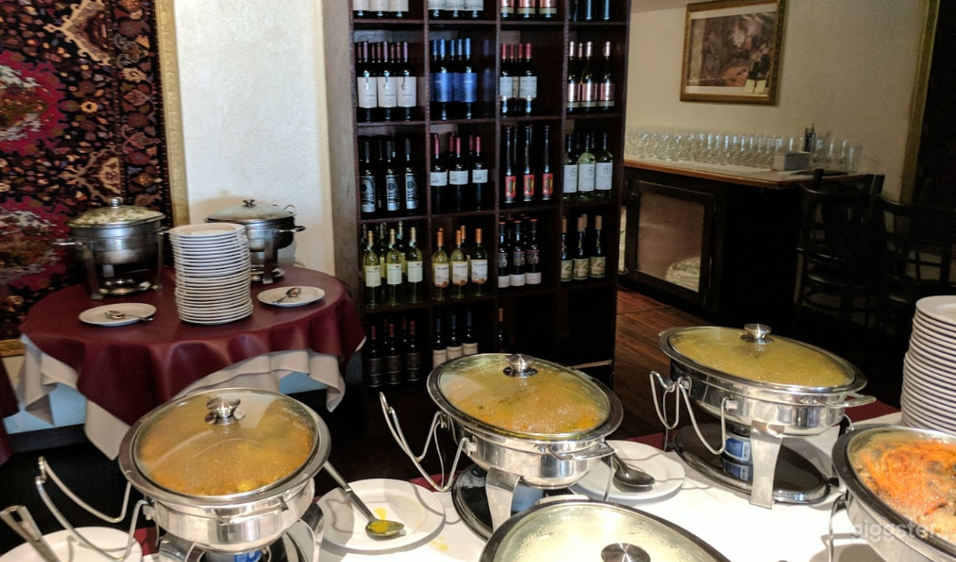 Classic Dining Space for Weddings in Bloomington Photo 3