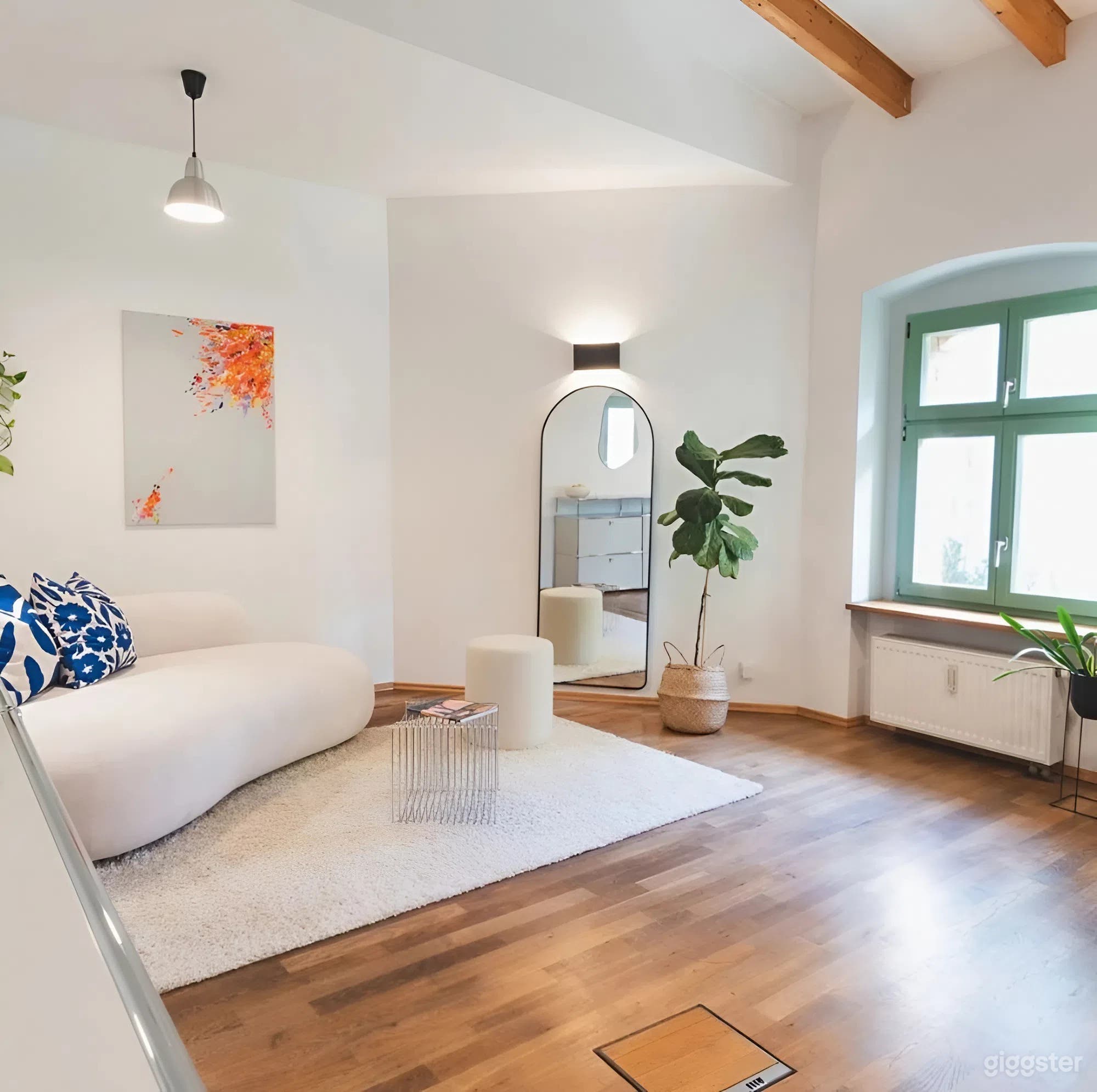 Moderner Meetingraum mit Garten & Lounge in Berlin Foto 3
